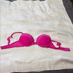 Candie's Vibrant Pink Lace Bra